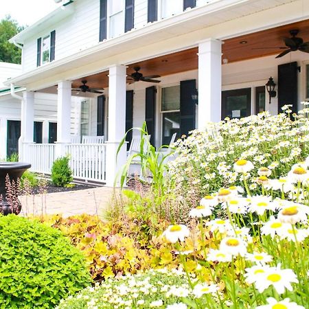 Mary'S Land Farm Hotel Ellicott City Exterior photo