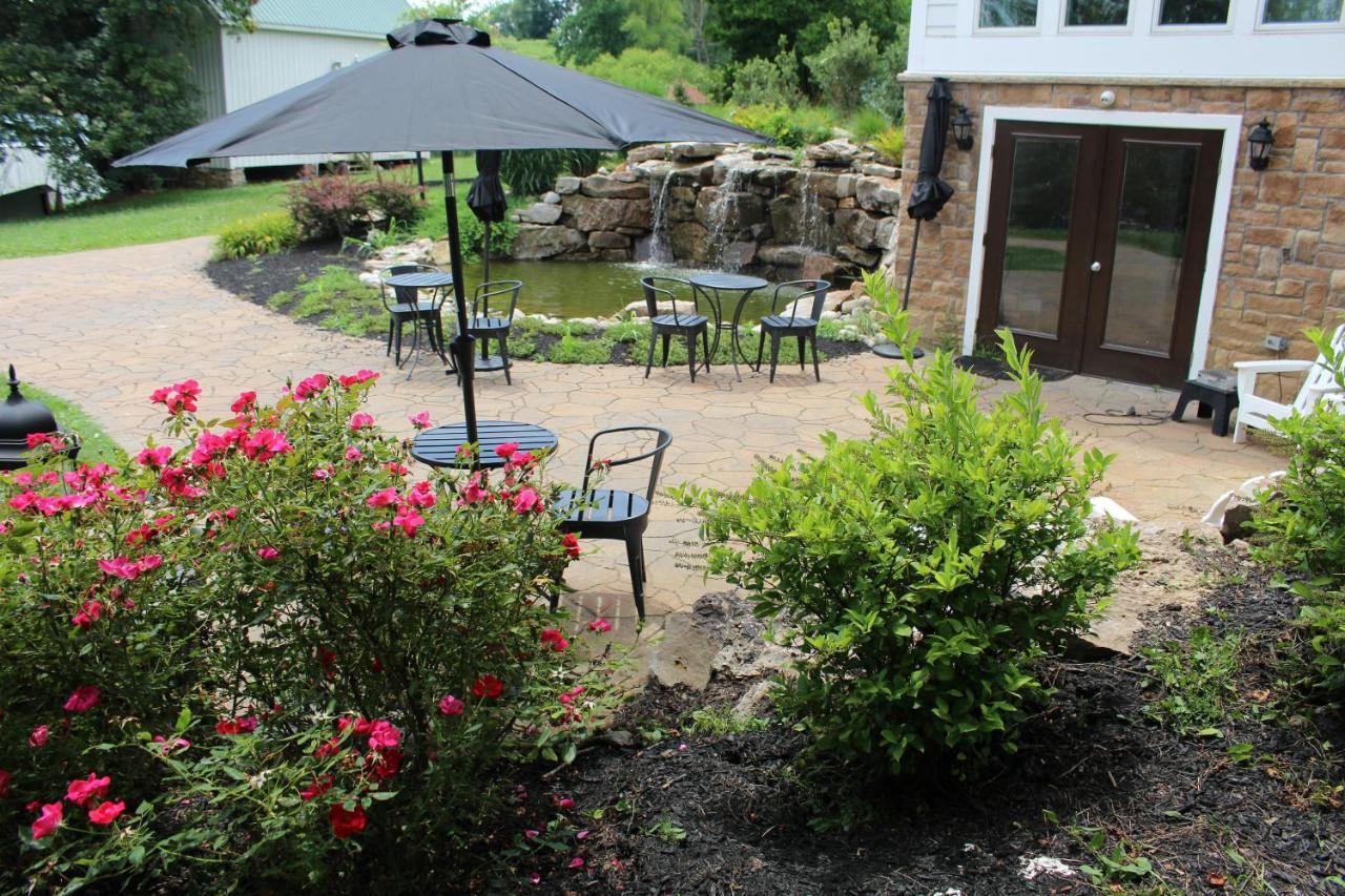 Mary'S Land Farm Hotel Ellicott City Exterior photo